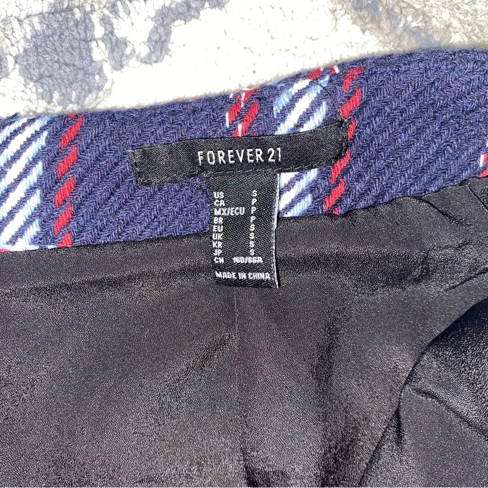 Forever 21 blue plaid skirt small preppy - Picture 7 of 8